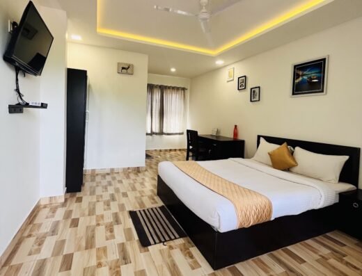 7 Malai Residency
