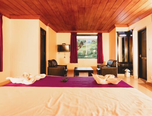 Hotel Emerald Inn