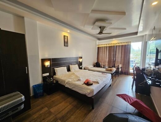 Jays Inn