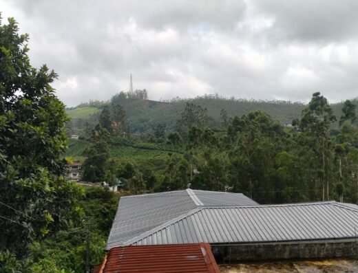 Karunya Homestay and Rooms