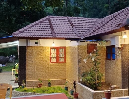 MUNNAR HOME STAY GREEN PARK COTTAGE NEAR LUCKKAM WATER FALL