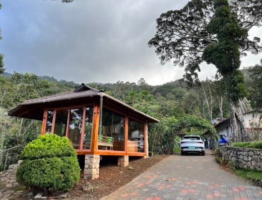 Neelakurunji Luxury Plantation Resort