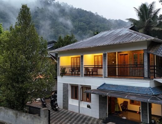 NIDRA HOMESTAY MUNNAR