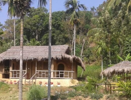 Sandal Mound Farm Stay